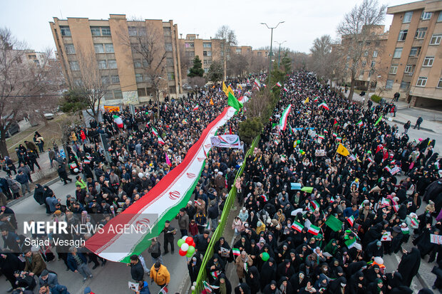 راهپیمایی ۲۲ بهمن در همدان