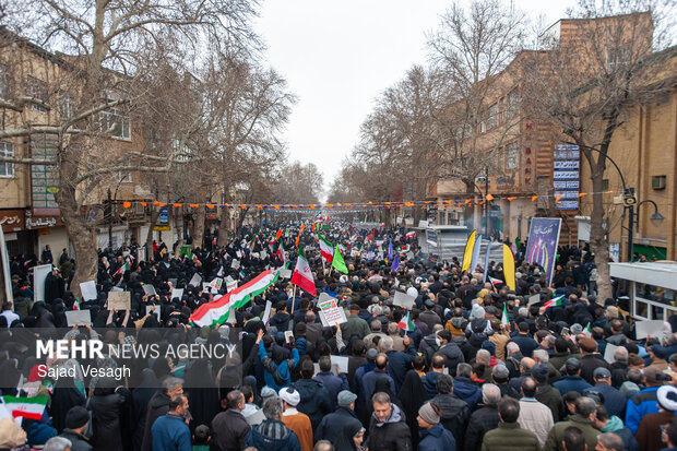 راهپیمایی ۲۲ بهمن در همدان