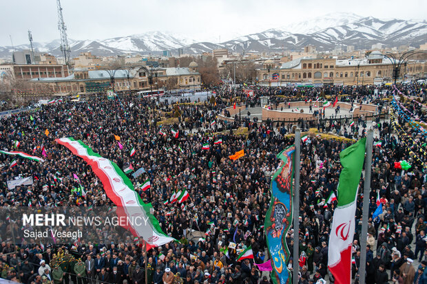 راهپیمایی ۲۲ بهمن در همدان