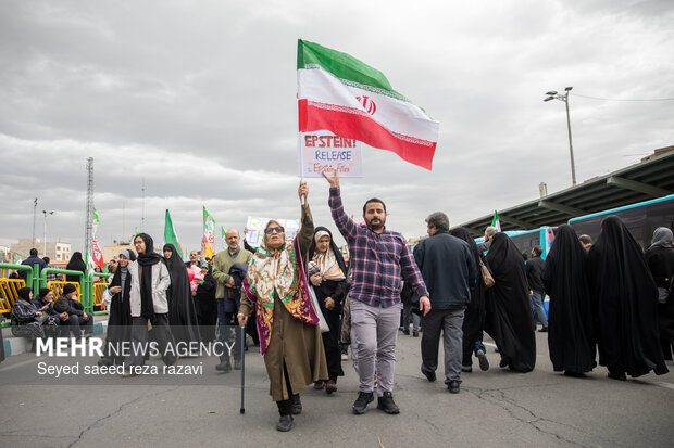 راهپیمایی ۲۲ بهمن در تهران