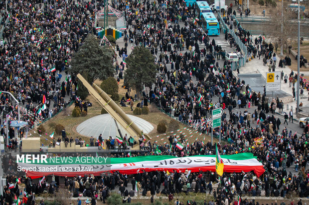 راهپیمایی ۲۲ بهمن در تهران