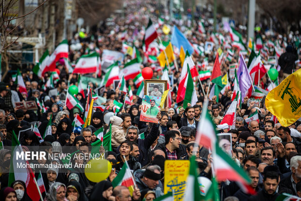 راهپیمایی ۲۲ بهمن در قزوین