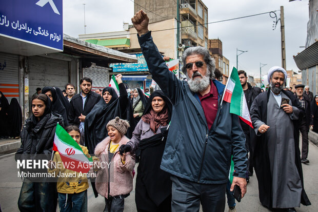 راهپیمایی ۲۲ بهمن در قزوین