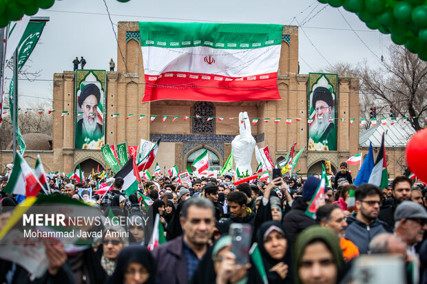 راهپیمایی ۲۲ بهمن در قزوین