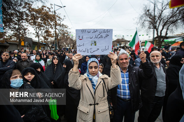 راهپیمایی ۲۲ بهمن در قزوین