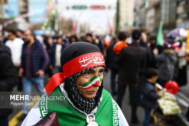 راهپیمایی ۲۲ بهمن در تهران