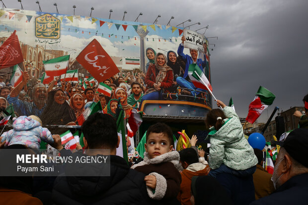 راهپیمایی ۲۲ بهمن در تهران