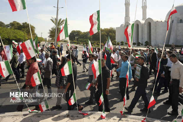 راهپیمایی ۲۲ بهمن در کیش