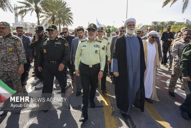 راهپیمایی ۲۲ بهمن در کیش