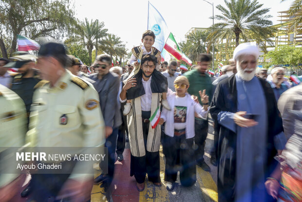 راهپیمایی ۲۲ بهمن در کیش