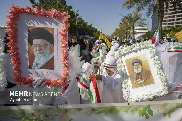 راهپیمایی ۲۲ بهمن در کیش