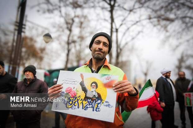 راهپیمایی ۲۲ بهمن در زنجان