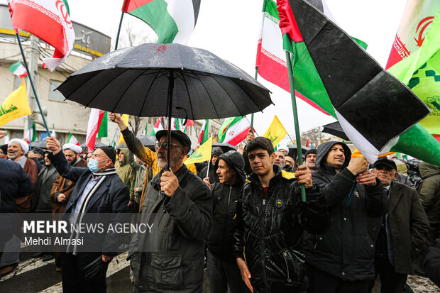 راهپیمایی ۲۲ بهمن در زنجان