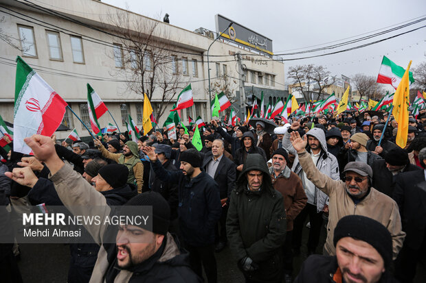 راهپیمایی ۲۲ بهمن در زنجان