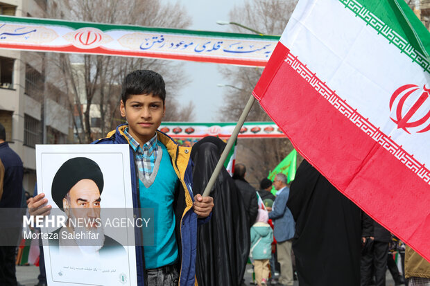 راهپیمایی ۲۲ بهمن در شهرکرد