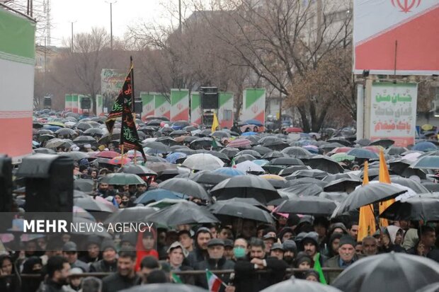 نبض انقلاب در قلب آذربایجان؛ روایتی از حضور، اراده و امید در ۲۲ بهمن