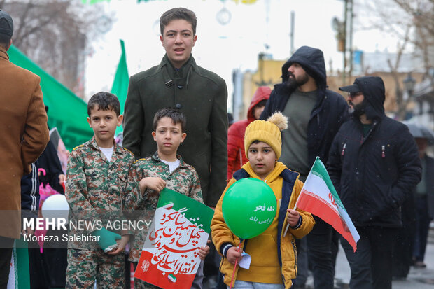 راهپیمایی ۲۲ بهمن در شهرکرد