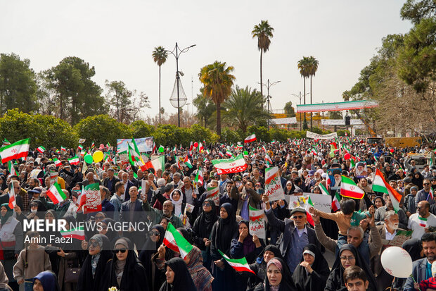 راهپیمایی ۲۲ بهمن در شیراز