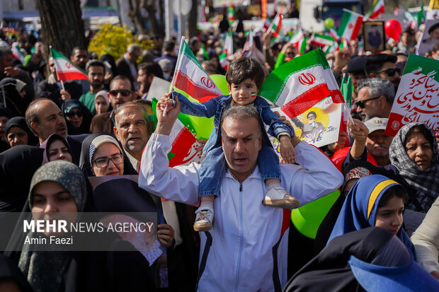 راهپیمایی ۲۲ بهمن در شیراز