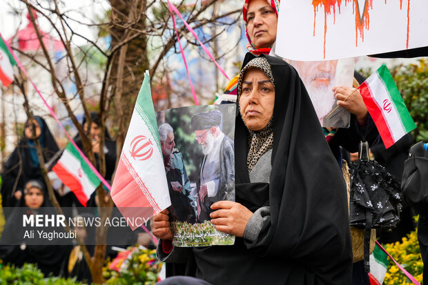 راهپیمایی ۲۲ بهمن در رشت