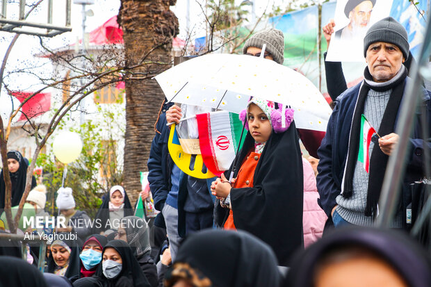 راهپیمایی ۲۲ بهمن در رشت