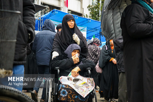 راهپیمایی ۲۲ بهمن در رشت