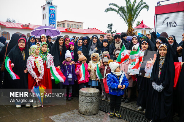 راهپیمایی ۲۲ بهمن در رشت