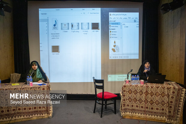 کارگاه ایده‌ها و تجربه‌های حلقه‌های میانی