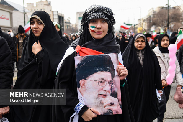 راهپیمایی ۲۲ بهمن در مشهد