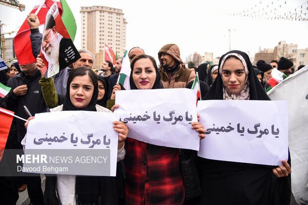 راهپیمایی ۲۲ بهمن در مشهد