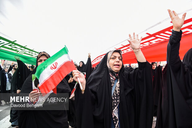 راهپیمایی ۲۲ بهمن در مشهد