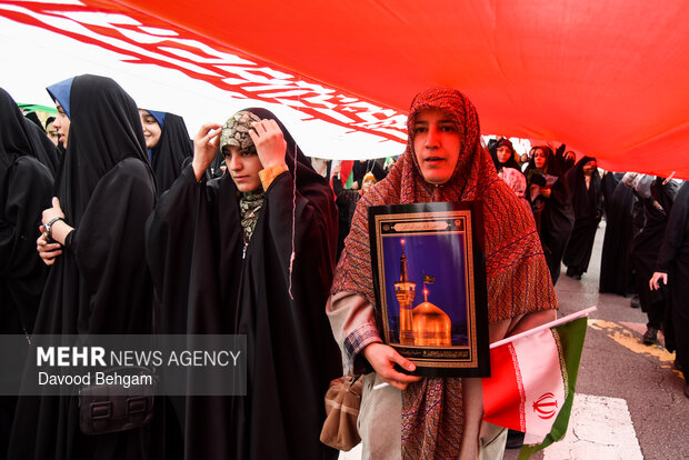 راهپیمایی ۲۲ بهمن در مشهد