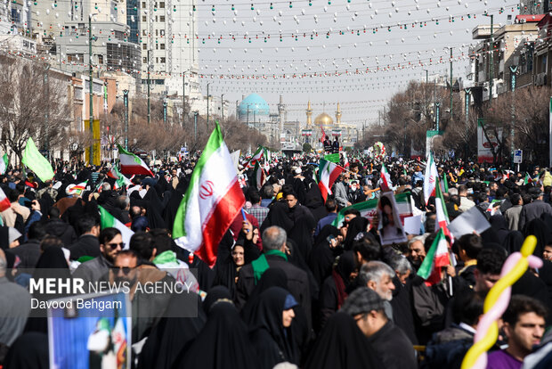 راهپیمایی ۲۲ بهمن در مشهد