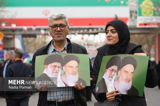 راهپیمایی ۲۲ بهمن در کرج