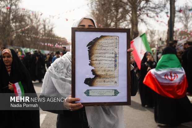 راهپیمایی ۲۲ بهمن در کرج