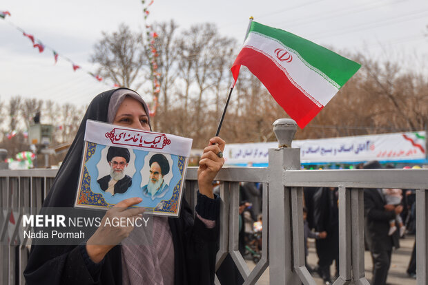 راهپیمایی ۲۲ بهمن در کرج