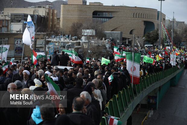 راهپیمایی ۲۲ بهمن در اراک