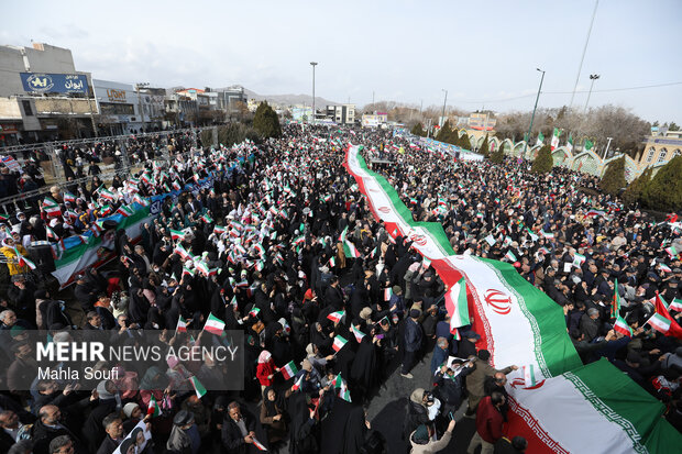 راهپیمایی ۲۲ بهمن در اراک