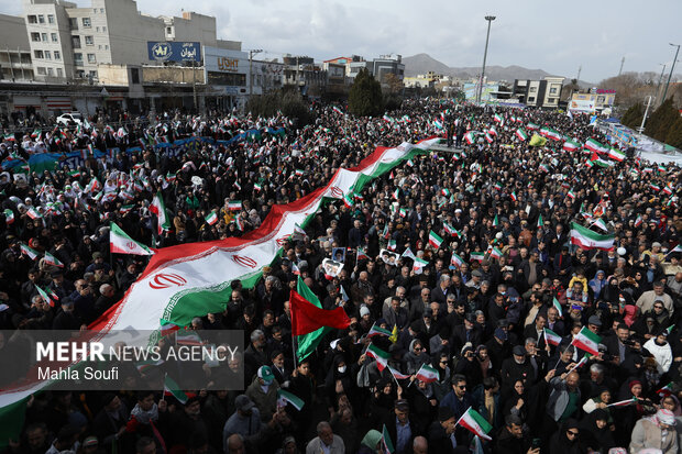 راهپیمایی ۲۲ بهمن در اراک