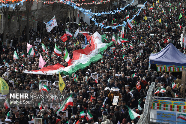 راهپیمایی ۲۲ بهمن در اراک