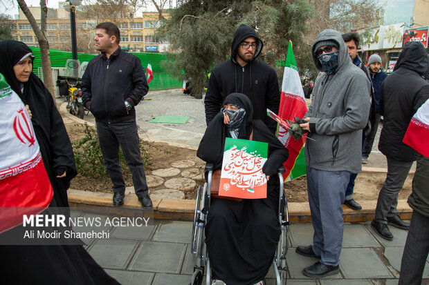 راهپیمایی ۲۲ بهمن در مشهد