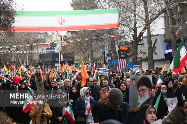 راهپیمایی ۲۲ بهمن در بجنورد