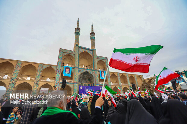 راهپیمایی ۲۲ بهمن در یزد