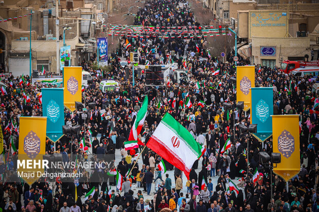 راهپیمایی ۲۲ بهمن در یزد