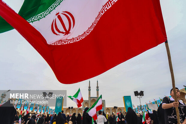 راهپیمایی ۲۲ بهمن در یزد