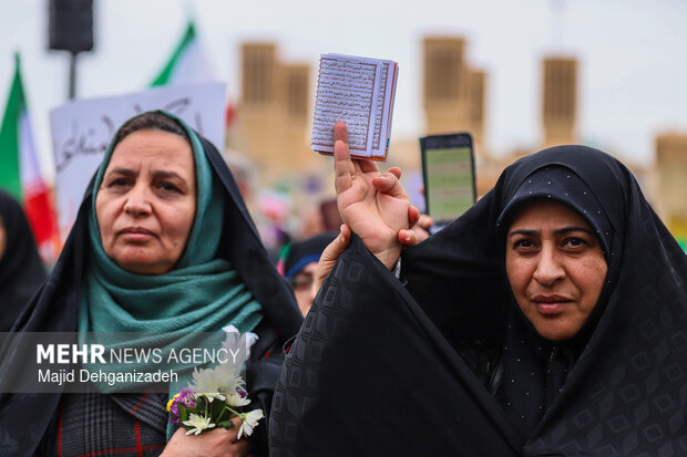 راهپیمایی ۲۲ بهمن در یزد