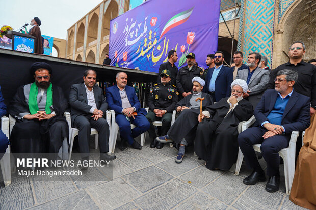 راهپیمایی ۲۲ بهمن در یزد