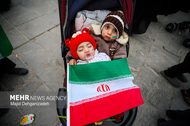 راهپیمایی ۲۲ بهمن در یزد