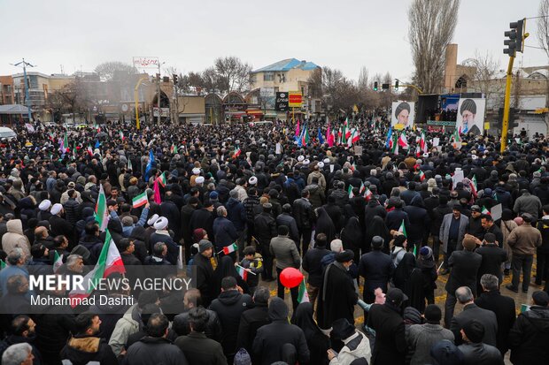 راهپیمایی ۲۲ بهمن در اردبیل