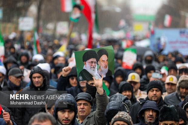 راهپیمایی ۲۲ بهمن در اردبیل